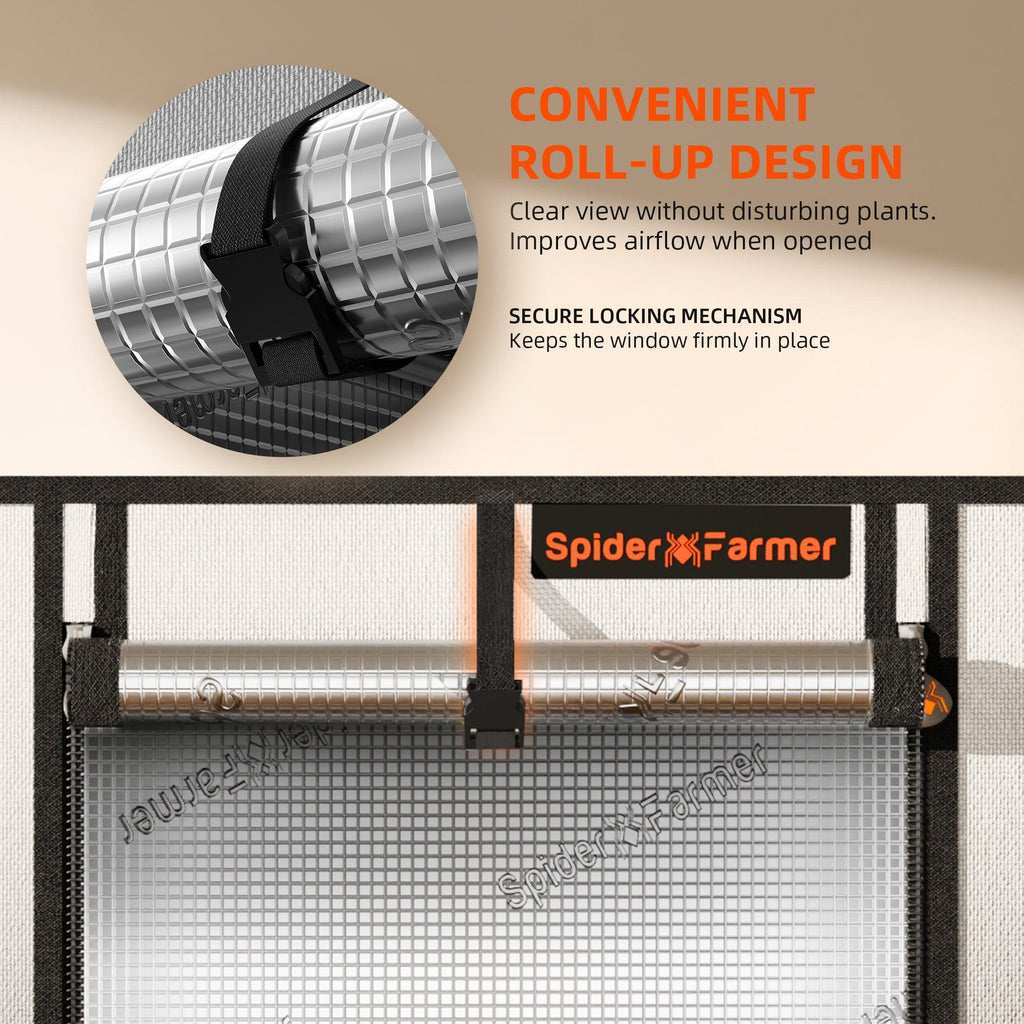 Praktisches Roll-Up Türsystem mit sicherem Verschlussmechanismus für einfachen Zugriff und optimale Luftzirkulation.