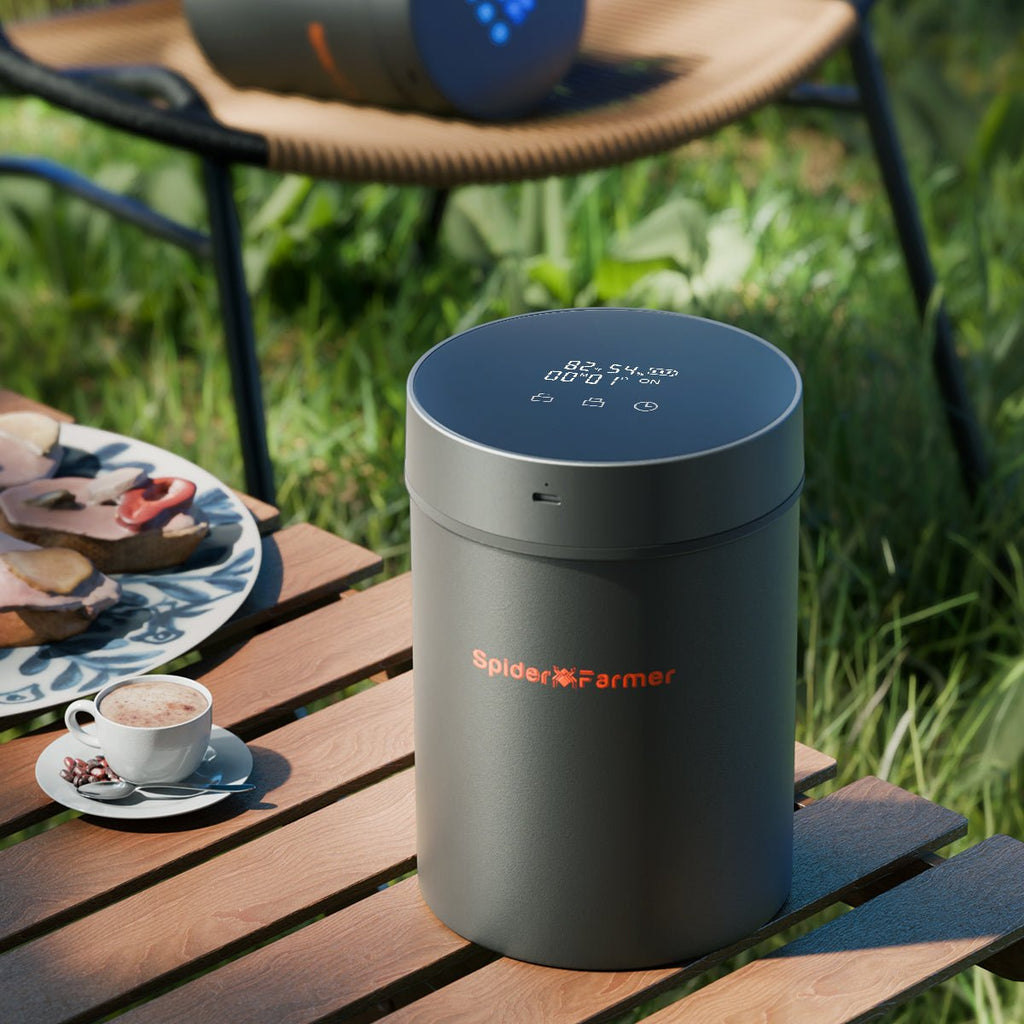 Spider Farmer 2L Auto-Cure Smart Jar in sleek black — an innovative storage solution for optimal curing with LED display.
