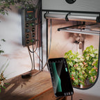 Intelligente GGS AC10 Steckdosenleiste von Spider Farmer – Zentrale Steuerung von Heizungen, Luftbefeuchtern und CO2-Geräten über Timer- und Sensor-Modi.