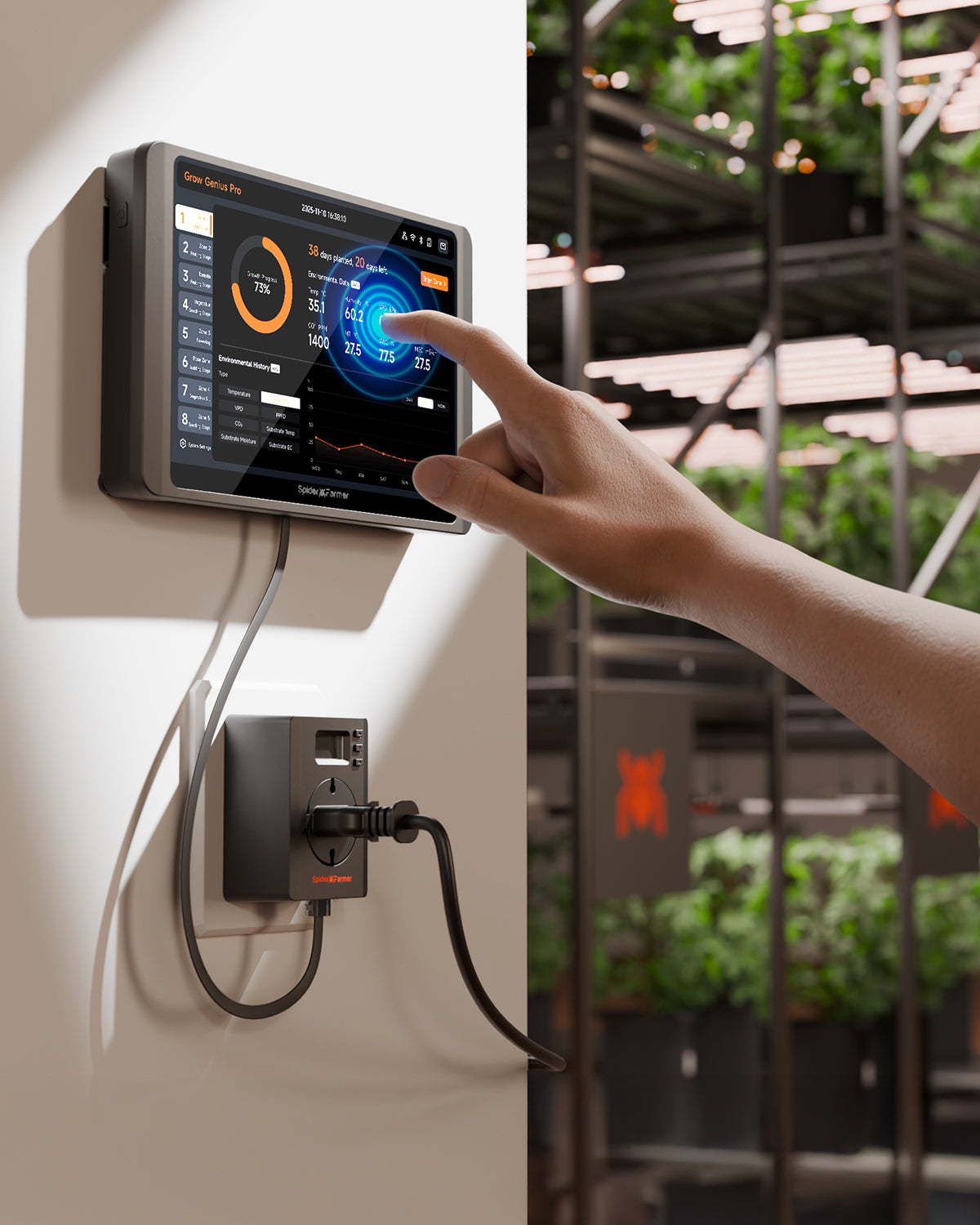 Spider Farmer GGS Pro Controller 2026 – Intelligente Zentrale mit LCD-Touchscreen zur Steuerung von bis zu 8 unabhängigen Anbauzonen und hunderten LED-Leuchten.