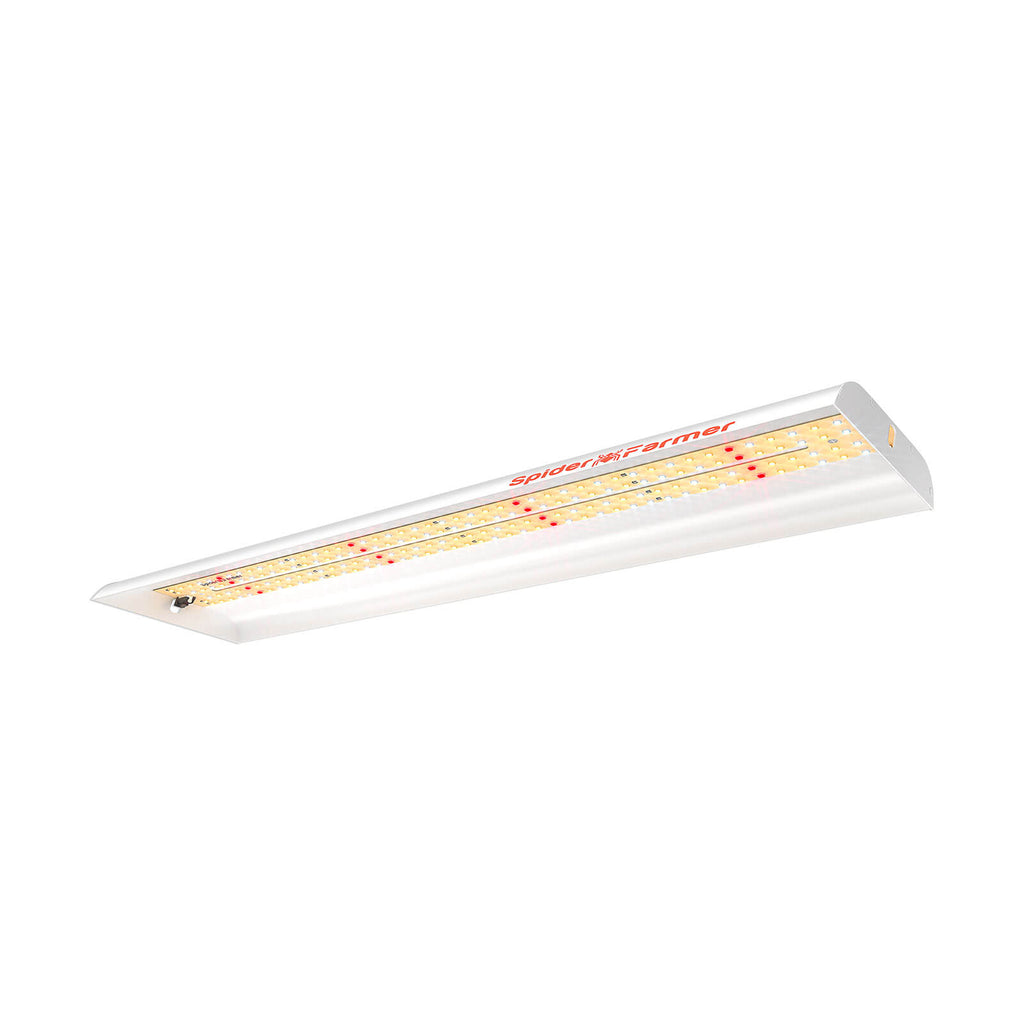 Spider Farmer SF300 LED Grow Light Frontansicht auf weißem Hintergrund.